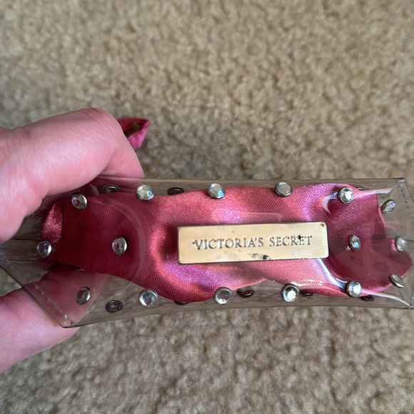 VICTORIA’S SECRET - Coin/Wallet Wristlet with Studs - Picture 3 of 10